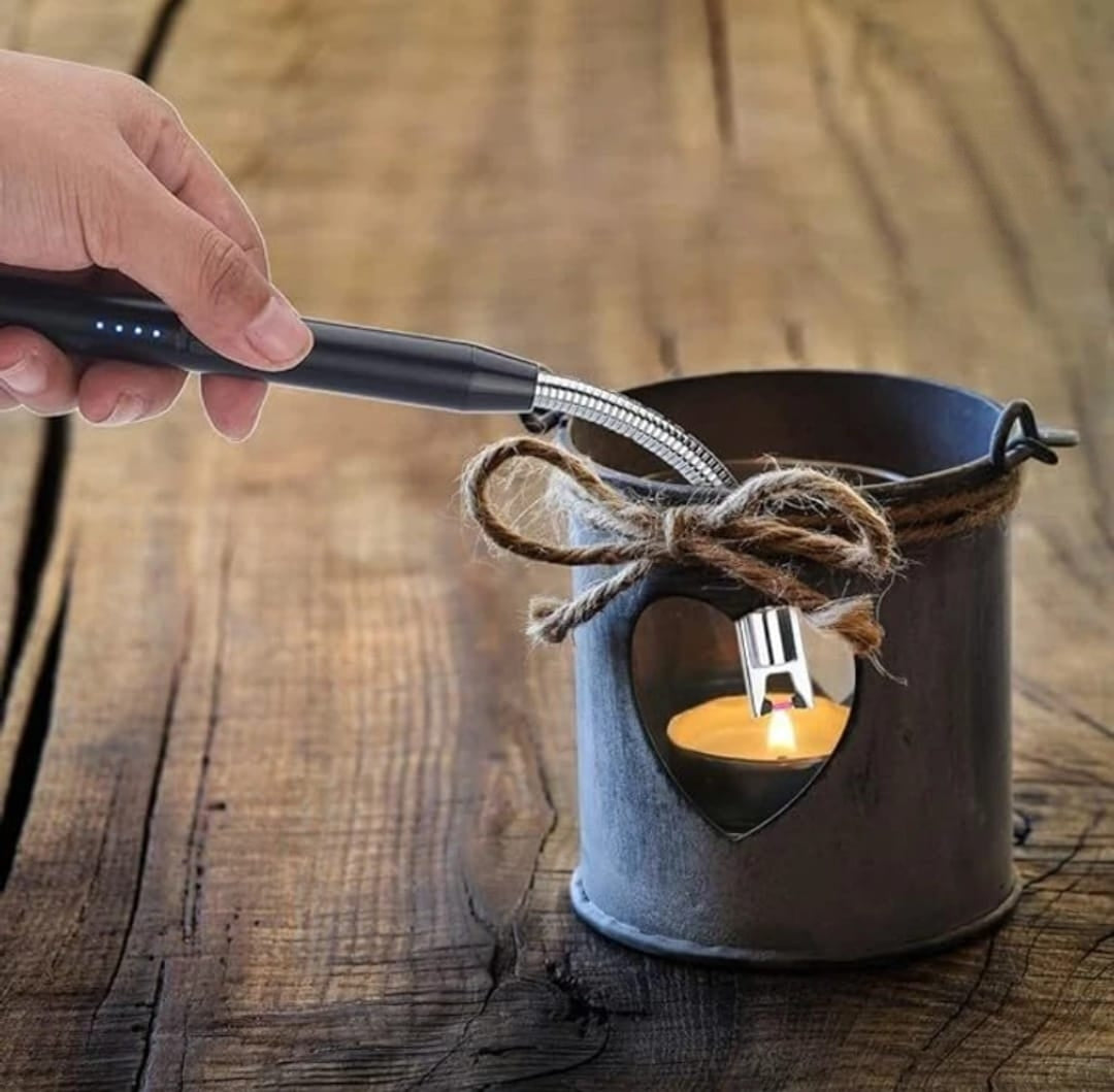 Poppybox USB Rechargable Lighter
